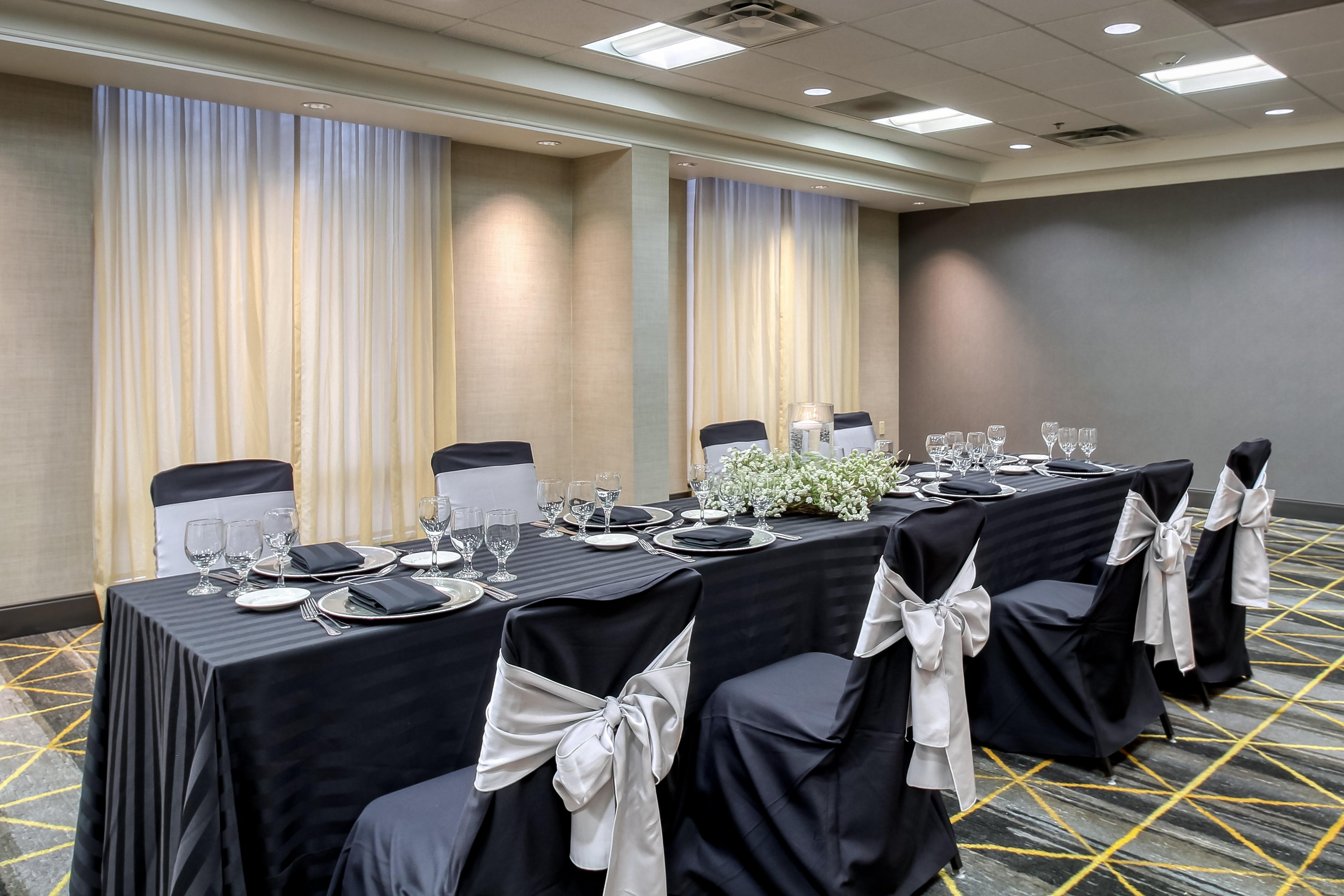 Holiday Inn & Suites Atlanta Airport North By Ihg College Park Zewnętrze zdjęcie